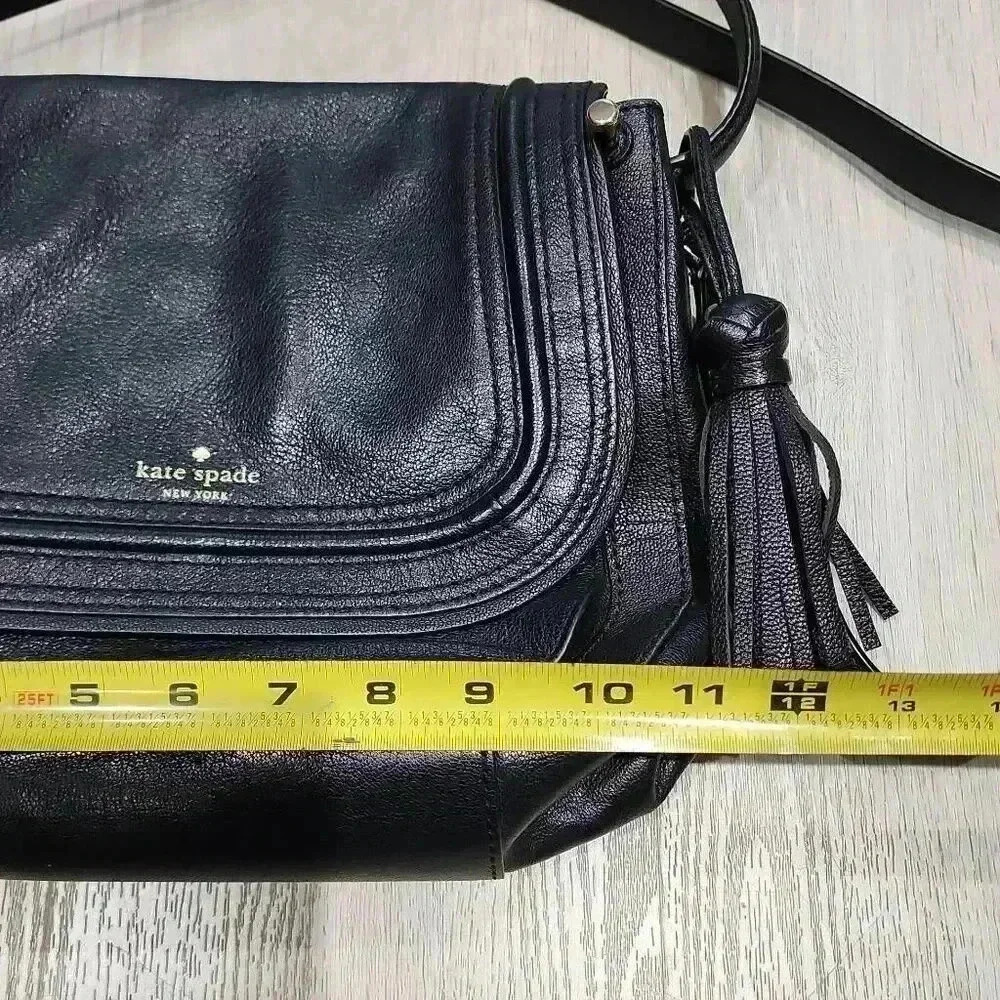 Kate Spade New York Women's Leather Tassel Saddle Crossbody Bag Black One Size - Picture 3 of 10